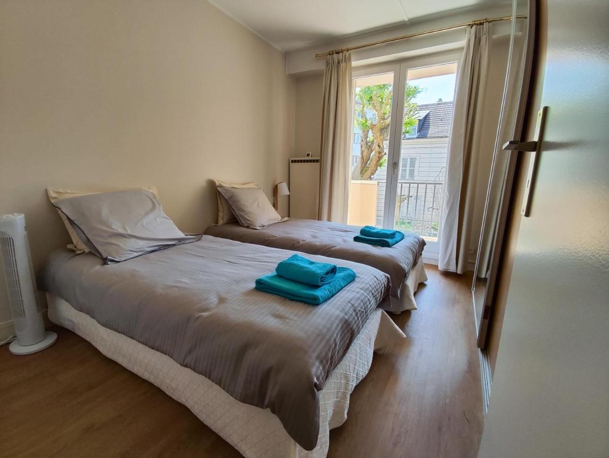 Tres Belle Appartement Lumineuse Spacieux Chantilly Exterior photo