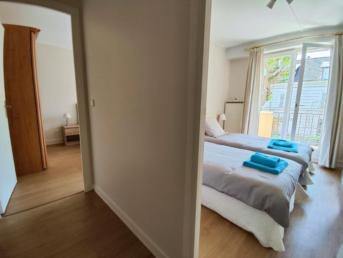Tres Belle Appartement Lumineuse Spacieux Chantilly Exterior photo