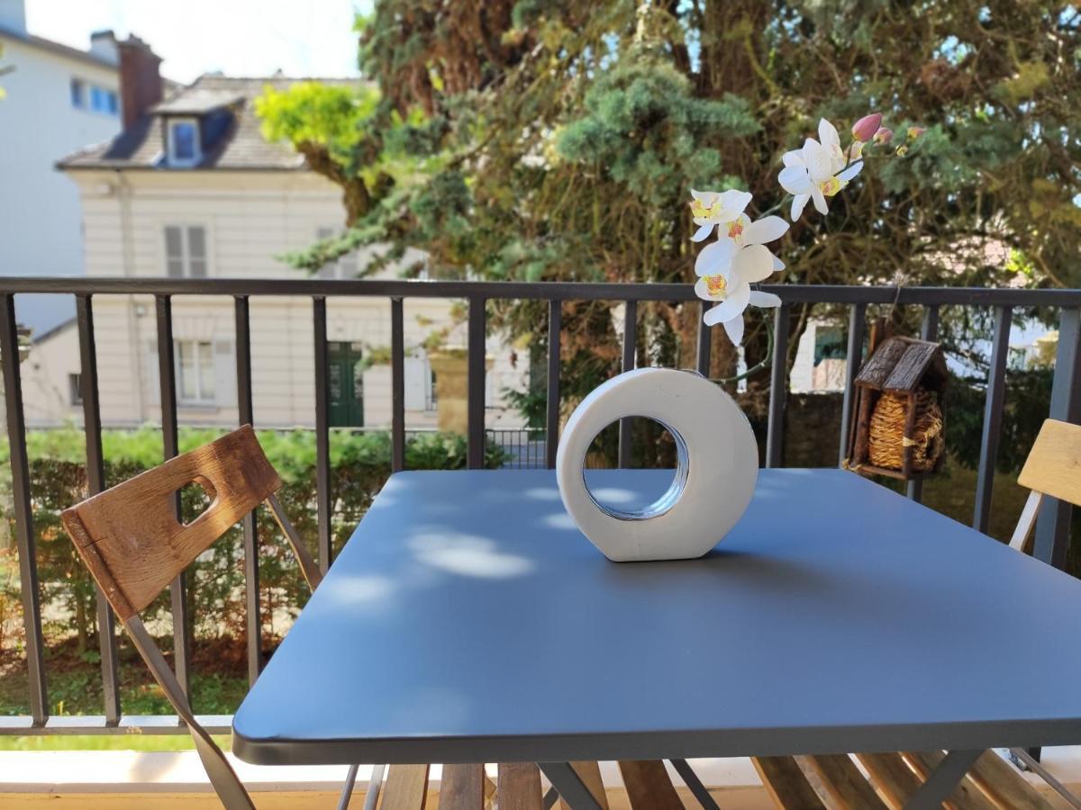 Tres Belle Appartement Lumineuse Spacieux Chantilly Exterior photo